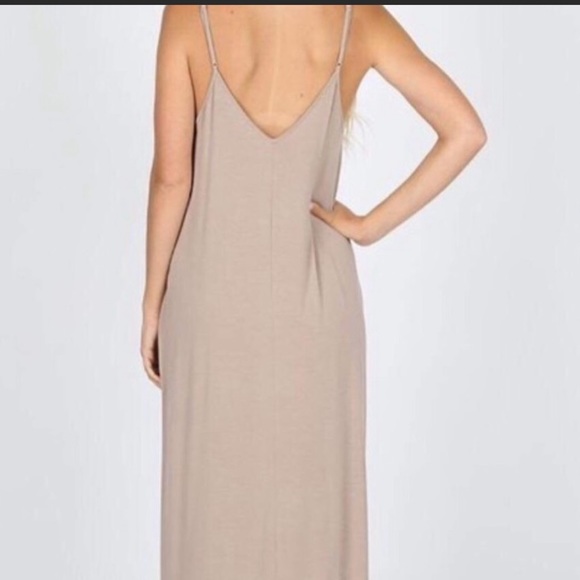 V Neck Harem Maxi Dress - Picture 3 of 4